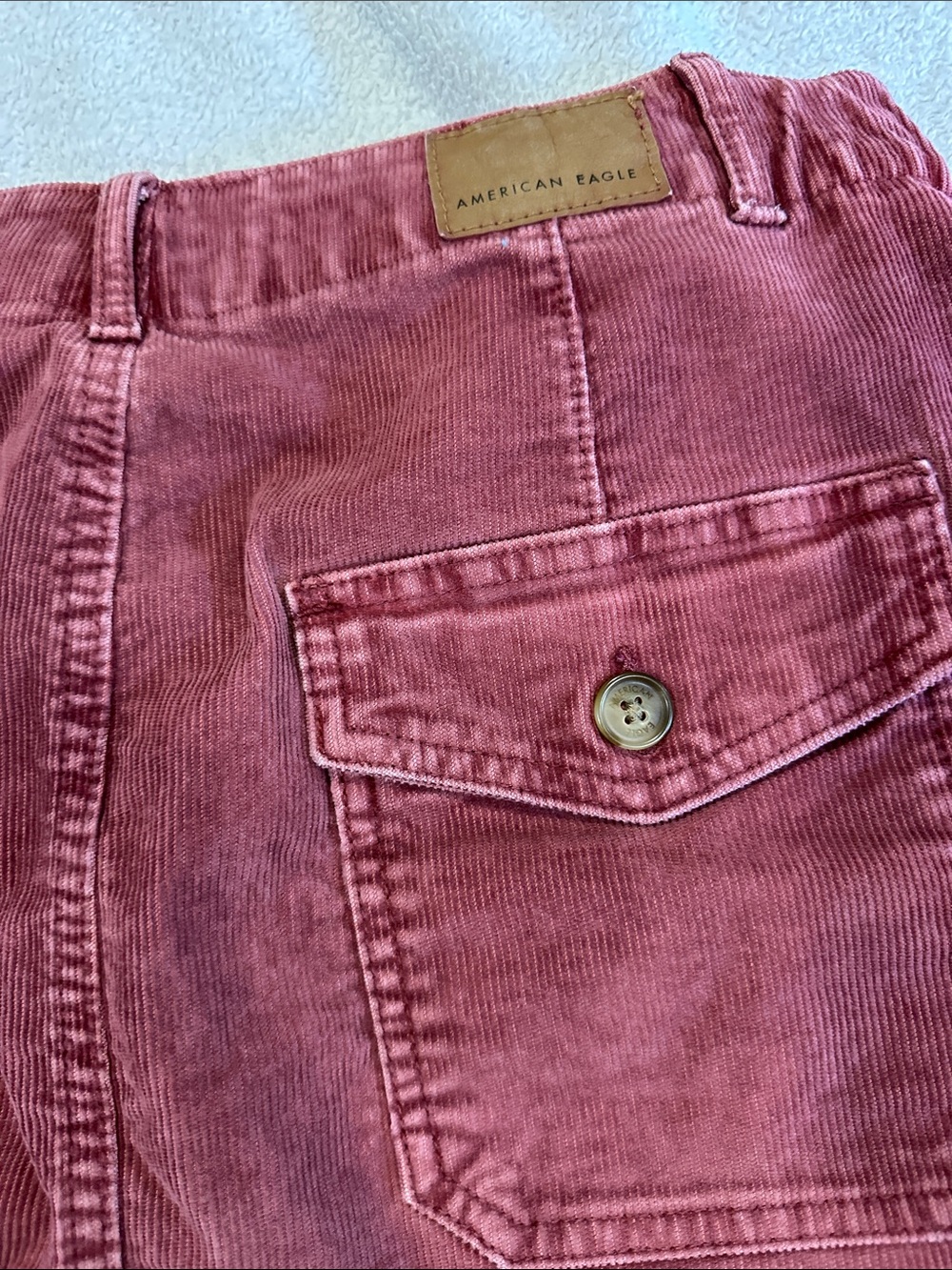 AE - Corduroy Mini Skirt in Deep Wine size 8 - Picture 5 of 14